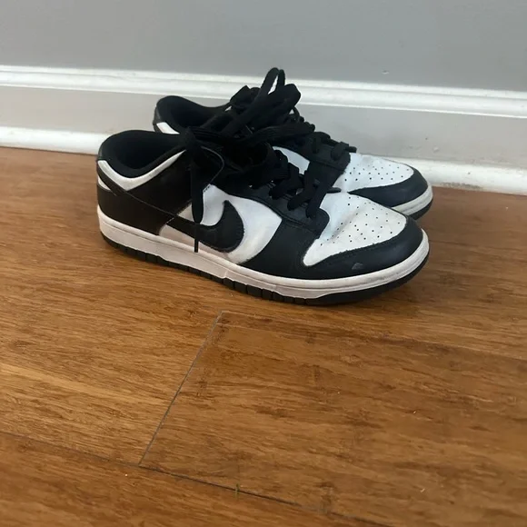 Nike Big Kids Dunk Low Retro Panda - Picture 2 of 3